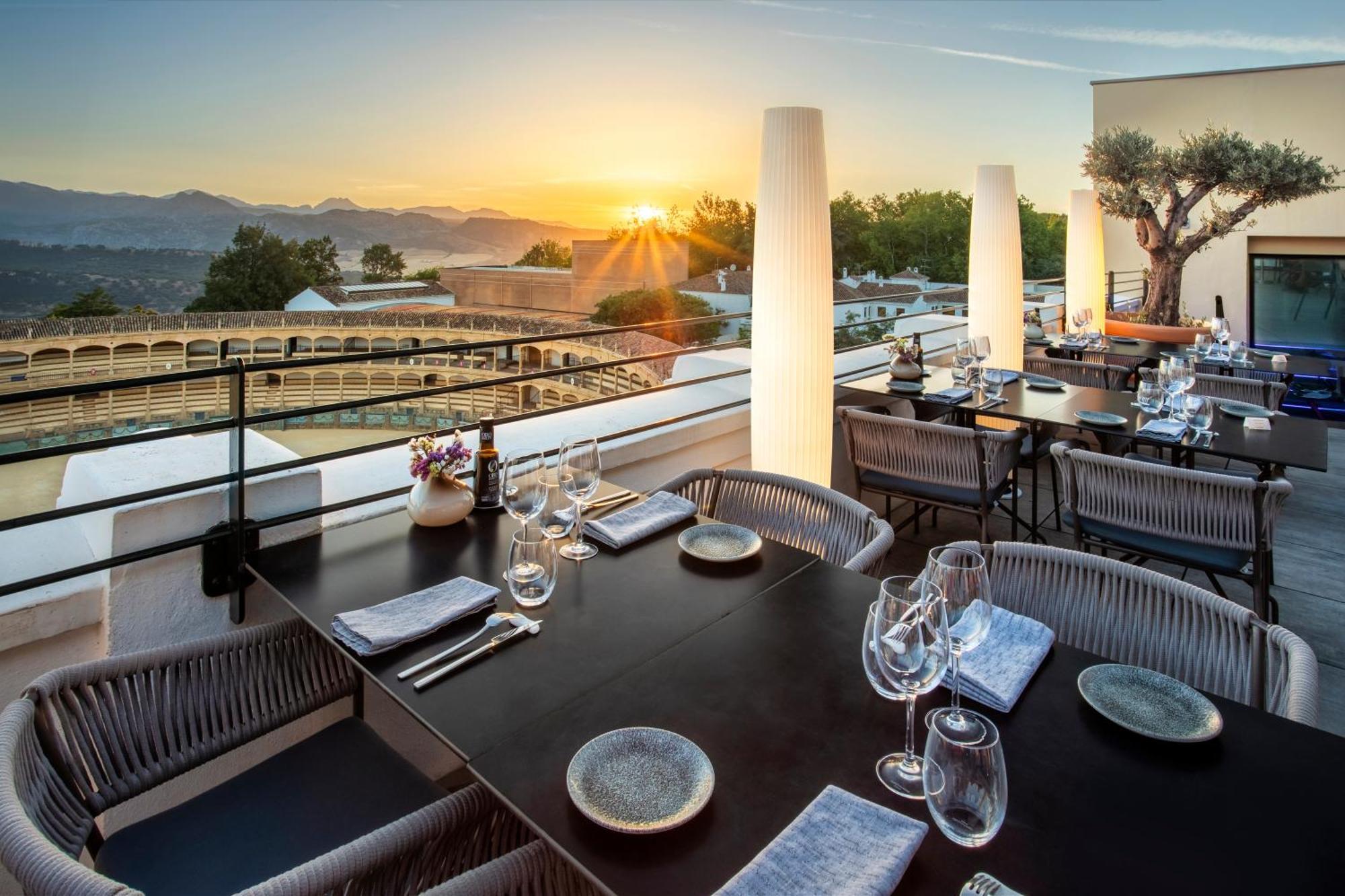 Catalonia 4*